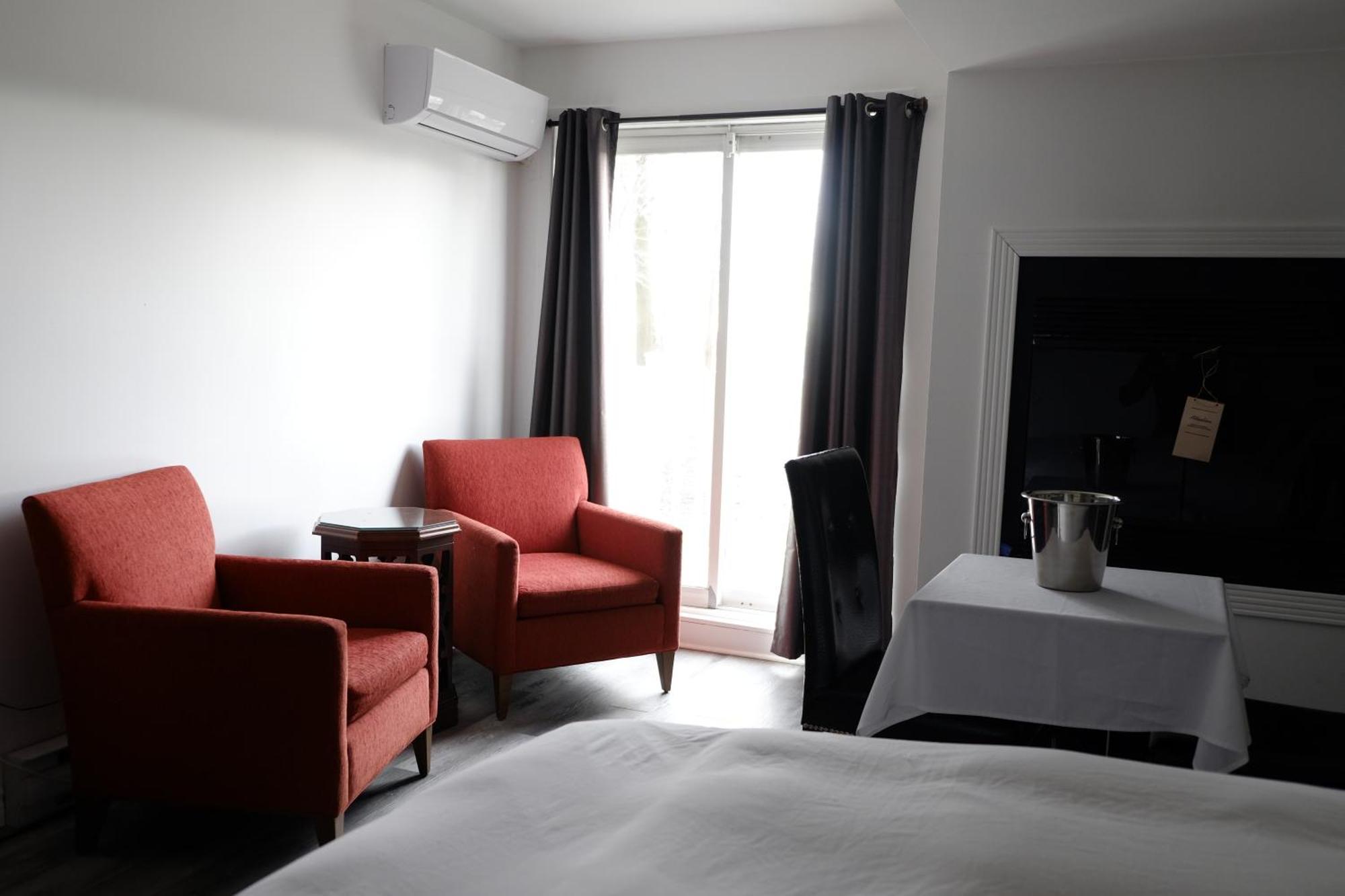 Auberge La Camarine Beaupré Екстериор снимка